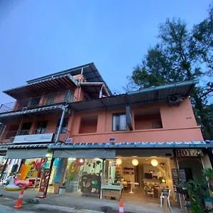 The Sandy House Khaolak Maison d'hôtes