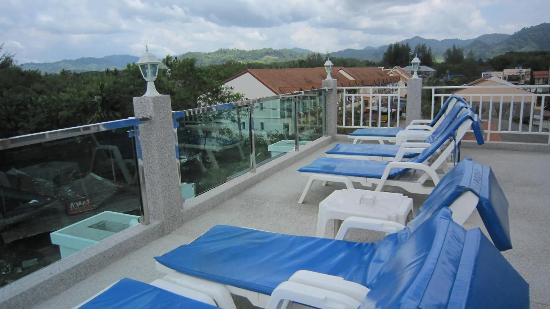 **  White Cat Hotel Khao Lak Thailand